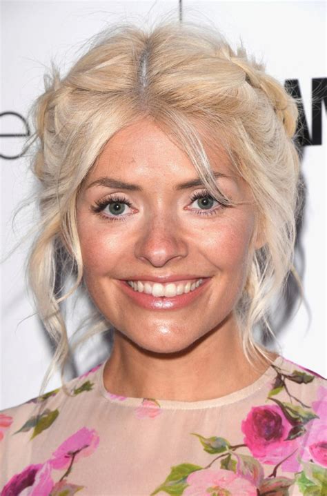 Holly Willoughby Looks Worse For Wear As She Debuts New Ice White Hair And Caroline Flacks