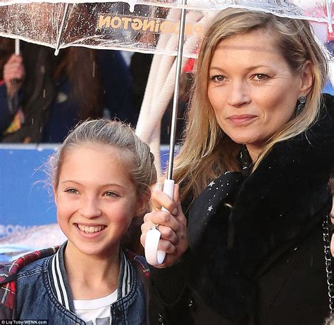 Kate Moss S Daughter Lila Grace Is Already A Vogue Cover Star At Thirteen Daily Mail Online
