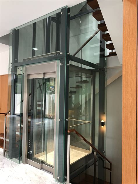 Leaders In Bespoke Lift Systems Such As Glass Lifts With Spider Clamps