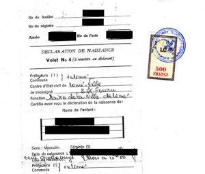 Naissance Dun Enfant Deux Documents Tablir Juste Apr S L