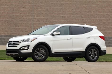 The towing capacity for the lwb santa fe has not yet been released. 2013 Hyundai Santa Fe Sport