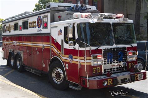 Fdny Rescue 2 Brooklyn Fdny Fire Service Firefighter