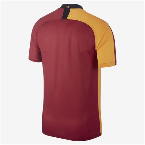 The prominent red areas of the kit are inspired by the flares that the club's fans are known to light within for the primary time, the galatasaray crest features a black monochromatic background. Galatasaray 2019-20 Nike Home Kit | 19/20 Kits | Football ...