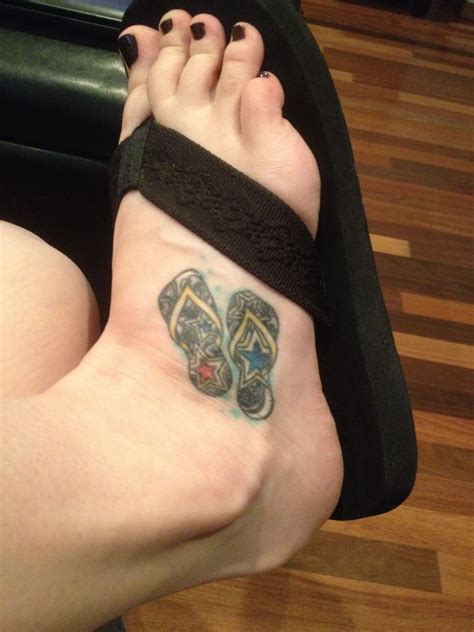 my flip flop tattoo for my barefoot lifestyle flip flop tattoo flipping barefoot cool