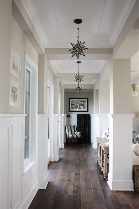 Irene gunter, founder of london based design studio, gunter & co explains her design choices with this hallway: comely-design-narrow-hallway-lighting-stars-shape-pendant ...