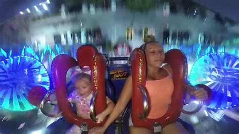 Mom Freaks Out While Riding Slingshot Ride With Babe Jukin Licensing
