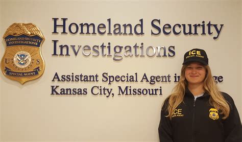 Student Completes Her Internship With Homeland Security Investigations