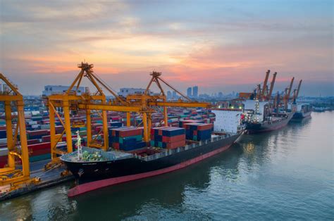 How Does Global Port Congestion 2023 Impact Your Supply Chain