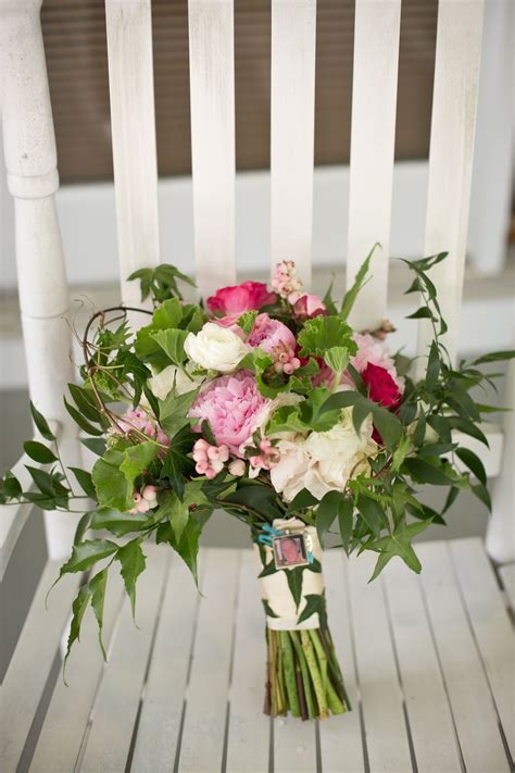 Quantities are limited for some plants, so we recommend planning now i will definitely order from your company again. Gorgeous, garden style bouquet of peonies, ranunculus ...