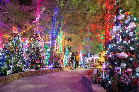 And the improved christmas lights, which were introduced last year and which this year include floodlighting of the bridge, bring a winter wonderland atmosphere to the compact shopping area. This Magical Forest In Nevada Is Like A Winter Wonderland