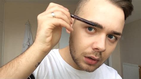 The Beauty Boy Jake Ward Creates Makeup Tutorials For Guys