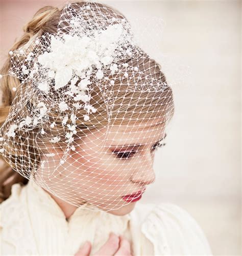 Minimalist Birdcage Veil Delicate Ivory Veil Simple Bandeau Veil