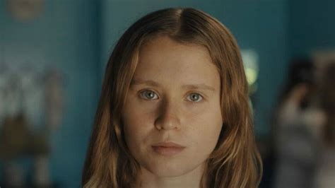 the starling girl review eliza scanlen transfixes in too literal film the spool