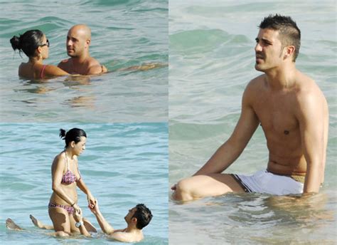 Pictures Of Pepe Reina And David Villa Shirtless On
