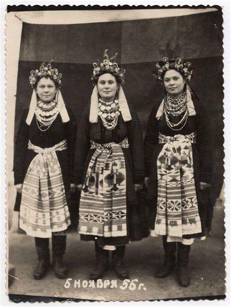 Real Life Old Photos Of Ukrainians In Folk Costumes The Early 20th
