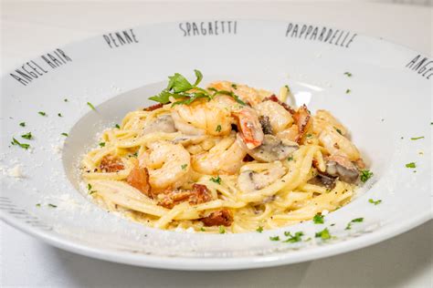 Spaghetti Carbonara And Shrimp Dinner Annas Greek Restaurant
