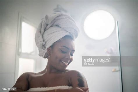 Steamy Hot Shower Woman Photos And Premium High Res Pictures Getty Images
