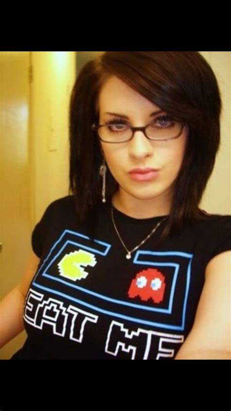 Pin On Hot Nerdy Girls