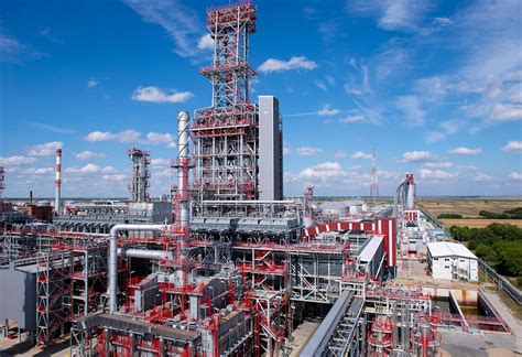 New refining complex launched at Gazpromneft's NIS refinery - F&L Asia