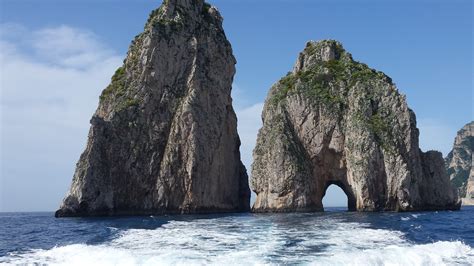 Best capri hotels on tripadvisor: Capri Island - Walking Tour - Sorrento Tour Guide