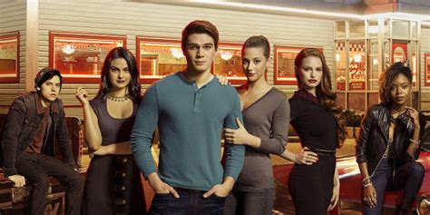 riverdale season 7 images reveal return to high school in the 1950s