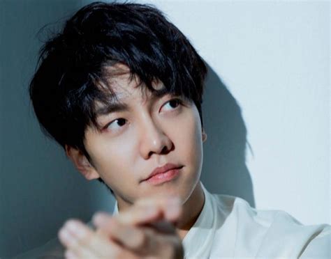 Lee Seung Gi Introduces His Upcoming Th Full Length Album The Project Ahead Of Its Release