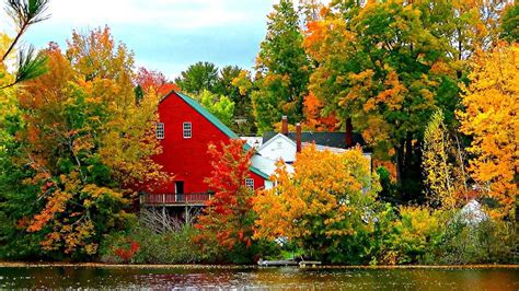 Peak Foliage Conditions Have Arrived In Most Of Maine