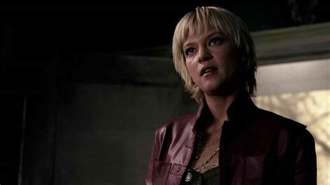 Nicki Aycox A Meg De Supernatural Morre Aos Anos De Idade Critical Hits