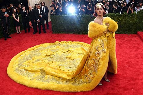 Rihanna Yellow Dress Jandese Reped