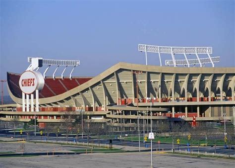 Arrowhead Stadium History Capacity Events And Significance