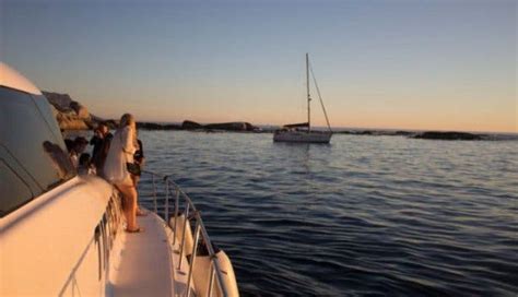 Sunset Cruises Luxury Aboard Tigger 2