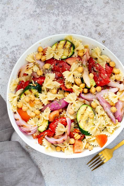Easy Summer Pasta Salad With Grilled Vegetables Foodcrazies