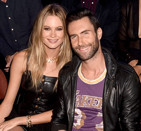 Anne is such a doll with gorgeous body. WATCH: Adam Levine Serenades Wife For 1st Anniversary ...