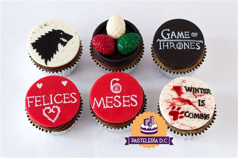 Cupcakes Personalizados Para Una Pareja Que Le Gusta Game Of Thrones