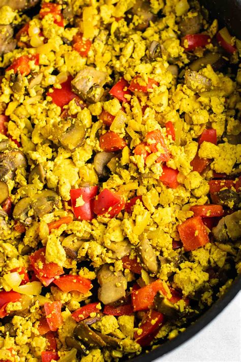 Tempeh is an amazing tofu replacement with more protein and easier prep! Easy and Delicious Tofu Scramble Recipe - Build Your Bite