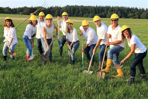 Audi bank zweigniederlassung der volkswagen bank gmbh. Theaterabend | Schwäbischer Albverein | Ortsgruppe ...