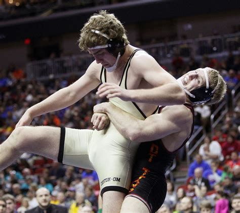 Class 2a State Wrestling Geerts Shedenhelm Claim 2a Titles Half