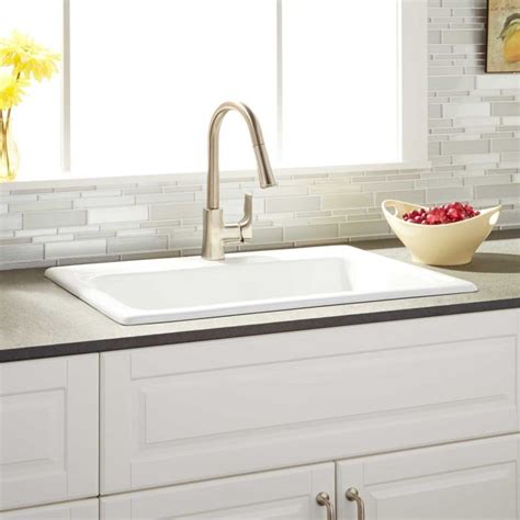 10 easy pieces white kitchen farmhouse sinks remodelista. Signature Hardware 935150-30-1 in 2020 | Cast iron kitchen ...