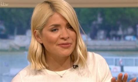 Itv This Morning Holly Willoughby Asks Phillip Schofield Not To Strip To His Pants Tv And Radio