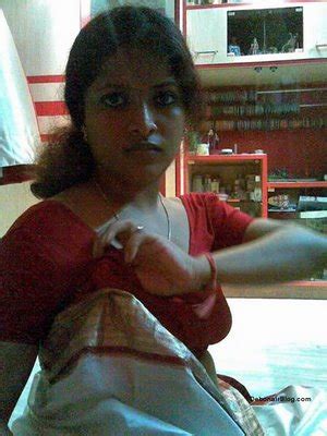 Hot Tamil Aunties Housewives Photo Album Hot Girl Remove Her Saree