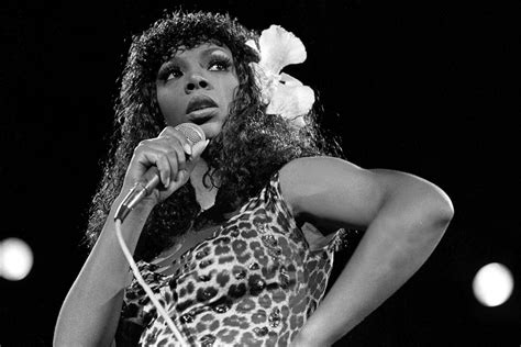 See The Real Donna Summer Singer Actress Mother In Doc Trailer Primenewsprint