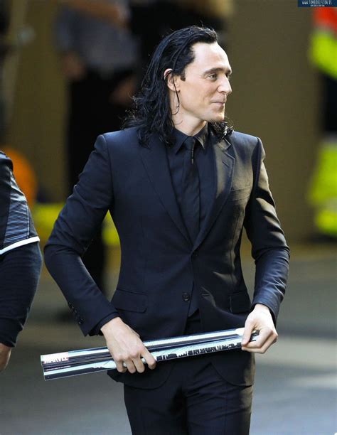 Tom Hiddleston As Loki On The Set Of Thor Ragnarok In Brisbane