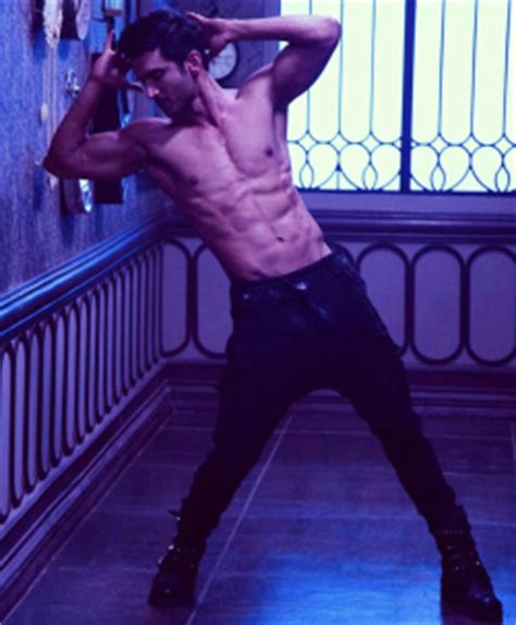 Shirtless Bollywood Men Sushant Singh Rajput And His Fk Me Abs