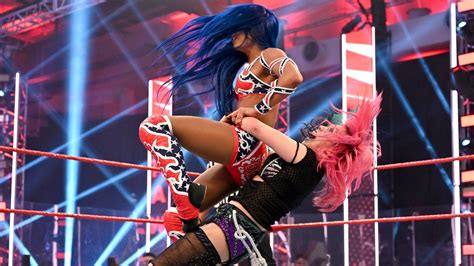 Asuka Vs Sasha Banks Raw Womens Championship Match Raw July 27 2020 Wwe