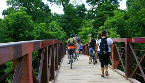 Ann And Roy Butler Hike And Bike Trail In Austin Is A Sight For Sore
