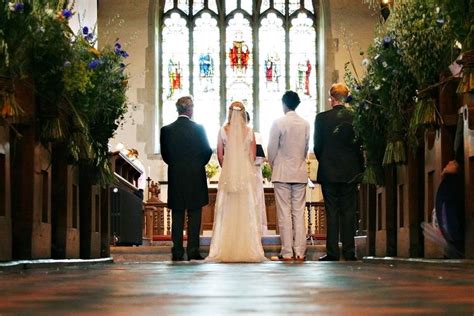 Trendy Christian Wedding Ceremony And Rituals To Enjoy शादी की वेबसाइट