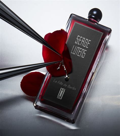 Serge Lutens Collection Noire Miniature 2022 Fragrance T Set 4 X