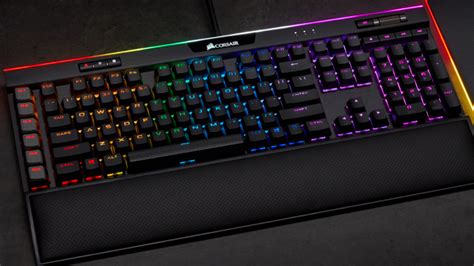 Corsair K95 Rgb Platinum Xt Mechanical Gaming Keyboard Mx Brown