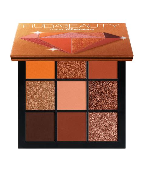 Huda Beauty The Ultimate Christmas T Guide For The Beauty Obsessed