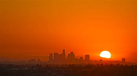 On his way to vienna, american jesse (ethan hawke) meets celine (julie delpy), a student returning to paris and they soon wind up spending we will fix the issue in 2 days; Sunrise over Downtown Los Angeles : LosAngeles